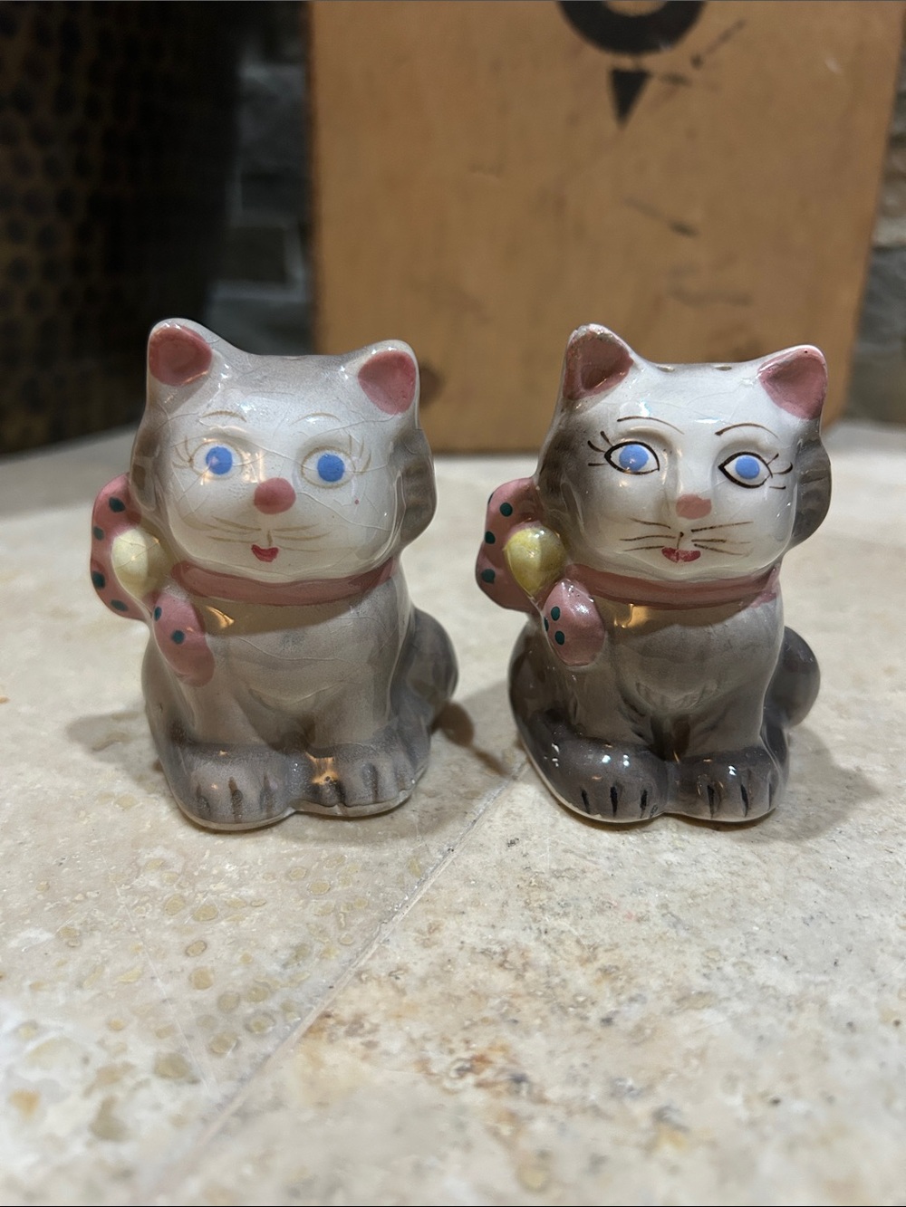 Vintage Ceramic Grey Cat Salt and Pepper Shakers